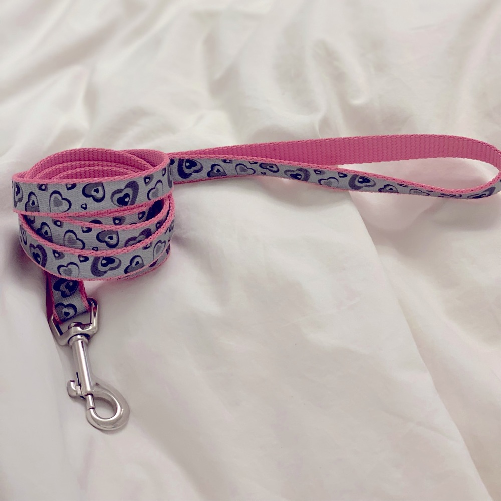 Brand new pink and grey 60 in dog leash!
